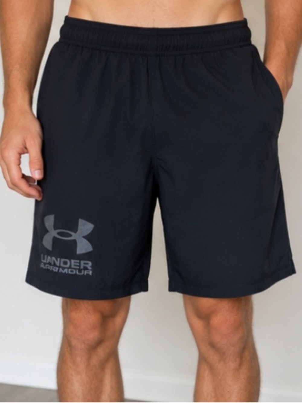 Under Armour shorts large